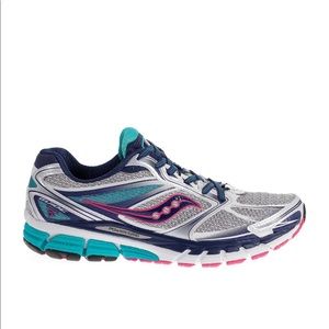 Saucony Running shoes - Guide 8